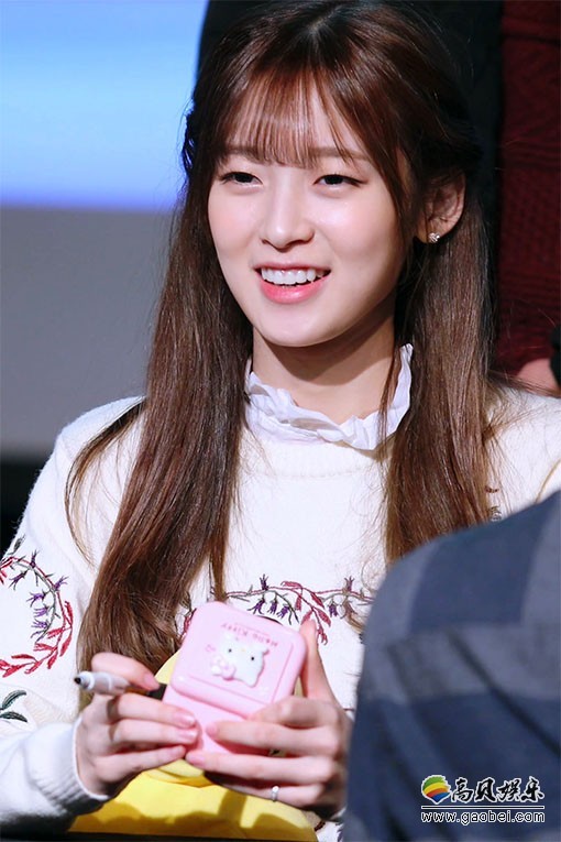 OHMYGIRL 韩国女团饭拍秀 拍摄日期：180203【10合集 2.80 GB】