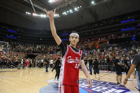 吴亦凡将参加2018年洛杉矶全明星名人赛：这是吴亦凡连续第3年参赛