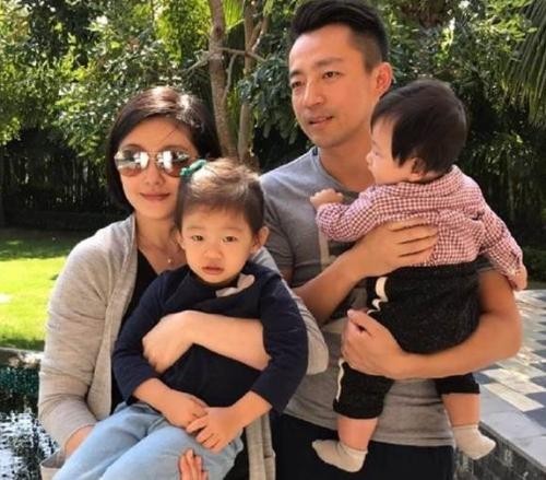 大S春节跟老公孩子前往新加坡游玩：网友们也一次又一次的偶遇大S