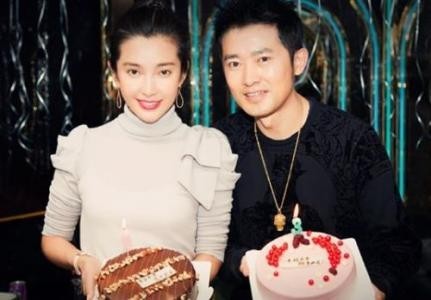 3月4日是任泉的生日：作为老同学兼多年好友的李冰冰！凌晨送上祝福