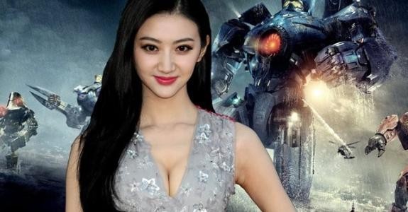 《环太平洋2》即将上映：外媒发表新采访视频，主角是中国女演员景甜