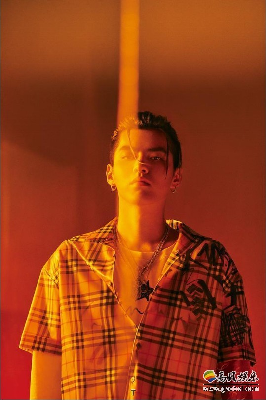 吴亦凡新歌《Deserve》：这是他真正面向于美国音乐市场的首支单曲