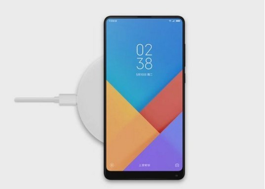 官方新线索:小米MIX 2S“闪电图标”底部圆盘状“无线充电技术” 官方新线索:小米MIX 2S“闪电图标”底部圆盘状“无线充电技术”