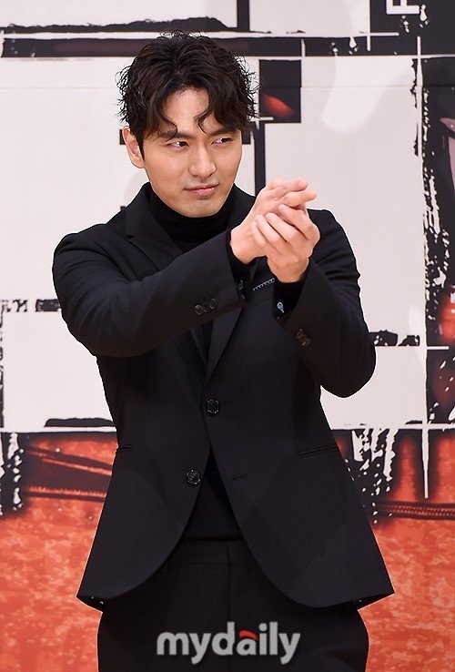 OCN确认邀请了李振郁出演《Voice2》 没有最终确定