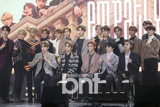男团NCT体育馆举行了新专辑媒体Showcase 正式回归