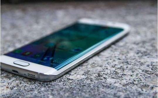 安兔兔发布2017年全球山寨机报告：三星山寨机占比最大(约为36.23%)