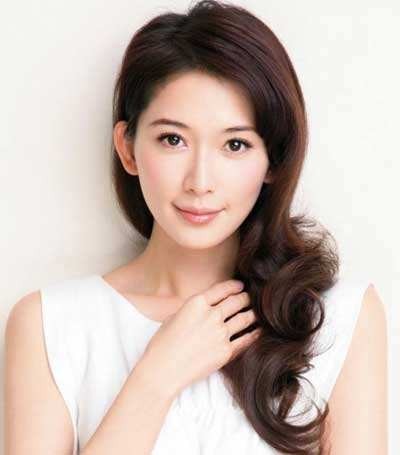 林志玲乌龙婚讯后：首次在社交媒体发文“思考中”却被追问是否怀孕