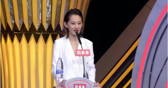 《非诚勿扰》温和帅气又多才多艺优质男生登台:女嘉宾们接连主动示好