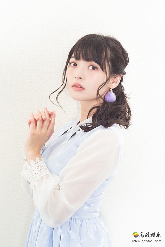 日本知名美女声优上坂堇又有新照公开：开始挑战新风格！别有一番味道