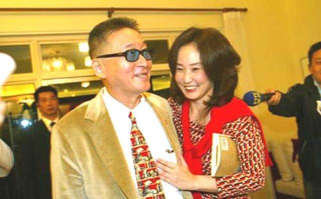李敖脑瘤病逝：长女李文发出律师函给同父异母弟弟李戡，要求看遗嘱