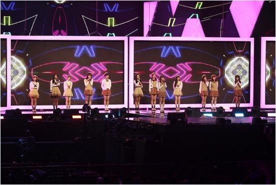 SNH48、SNH48 7SENSES、鞠婧祎出席第25届东方风云榜音乐盛典