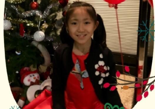 张艺谋妻子陈婷晒出11岁小女儿张壹娇给自己写的诗!陈婷:好暖心 张艺谋妻子陈婷晒出11岁小女儿张壹娇给自己写的诗!陈婷:好暖心