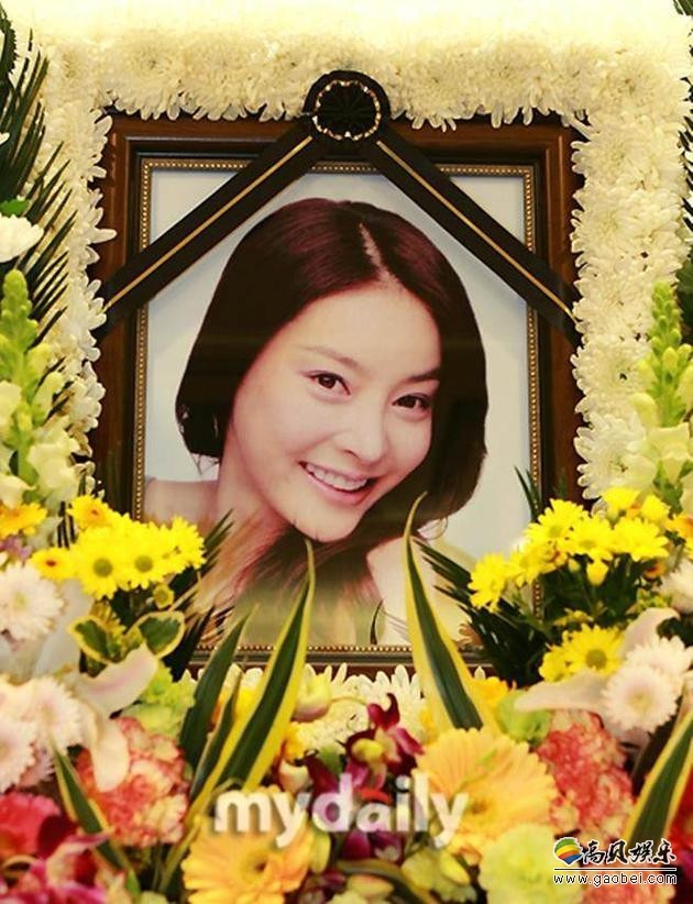 张紫妍案被重新讨论 警方发现多笔上百万的巨额支票入帐 张紫妍案被重新讨论 警方发现多笔上百万的巨额支票入帐