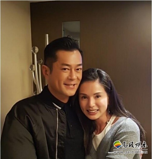 古天乐再发与李若彤合影：两人23年只见过两次面！现实版姑姑跟过儿