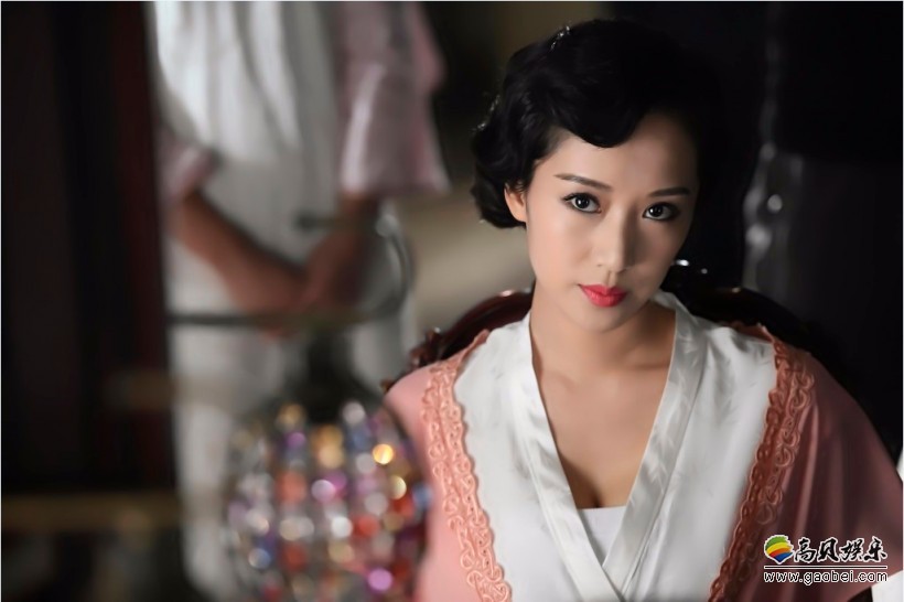《远大前程》湖南卫视热播：李念饰演京剧名伶“露伶春”耀目登场