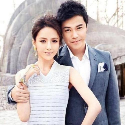 佟丽娅、陈思诚夫妇同框现身：与朋友聚餐，实际行动破除不和传闻