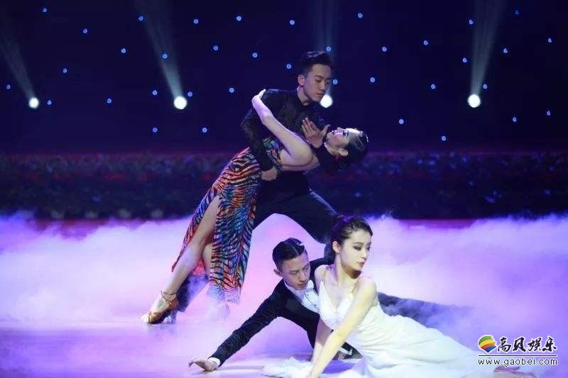 热爱生活！热爱音乐和舞蹈的热情！加入深圳爵士舞蹈教练培训