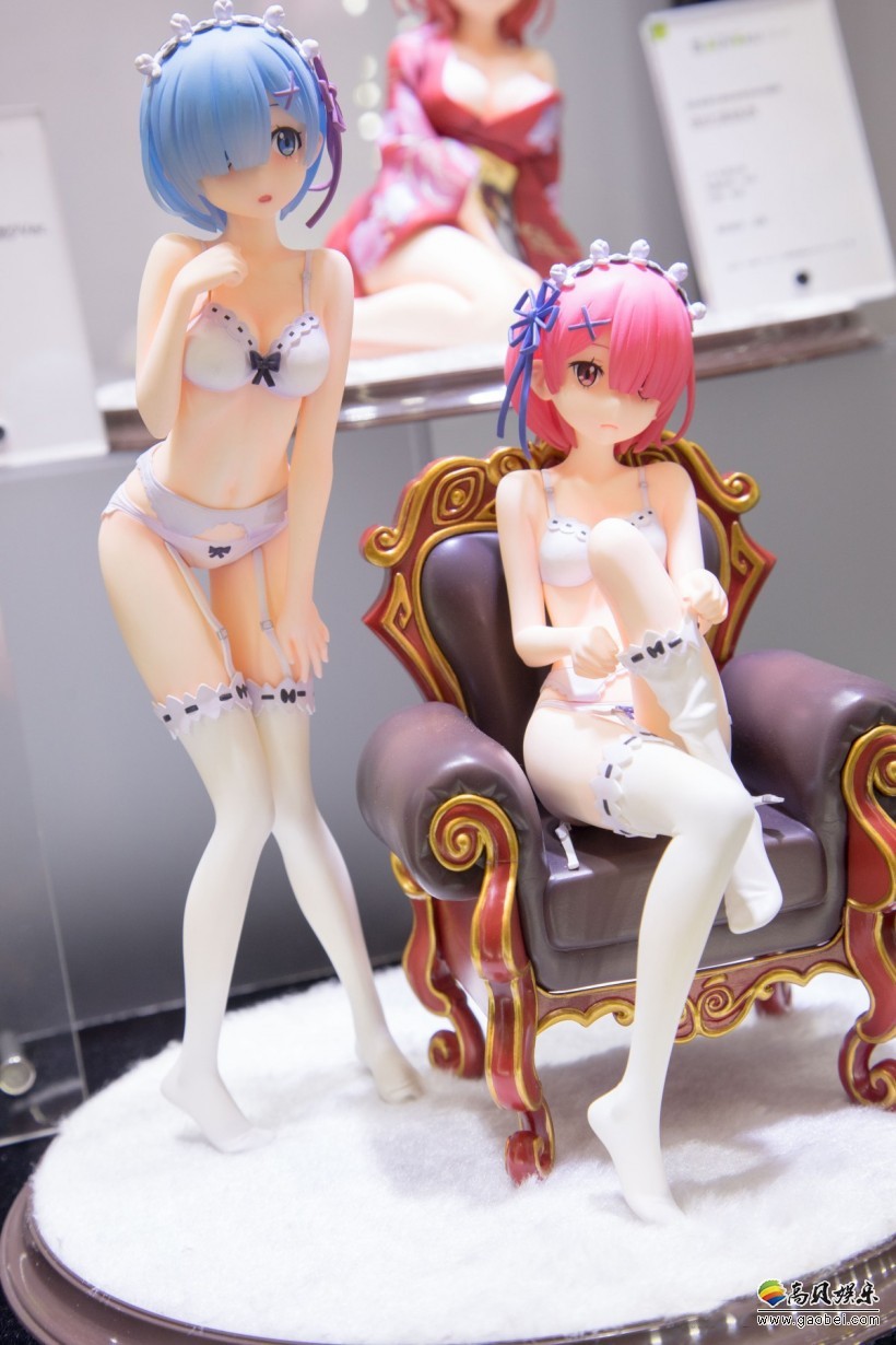 日本厂商展出1/7《从零开始的异世界生活》拉姆、蕾姆内衣版手办