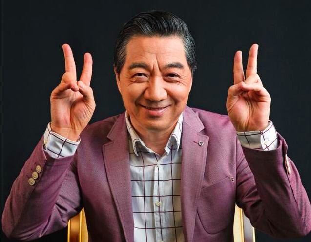 “局座”张召忠看完《头号玩家》有感而发：批评孩子玩游戏嘴下留情
