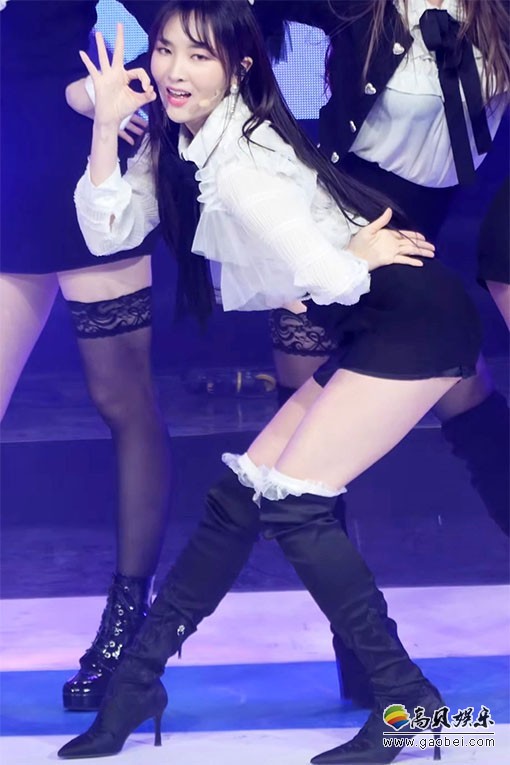 LIVE HIGH 女团饭拍秀 拍摄日期：180320 【2合集 301 MB】