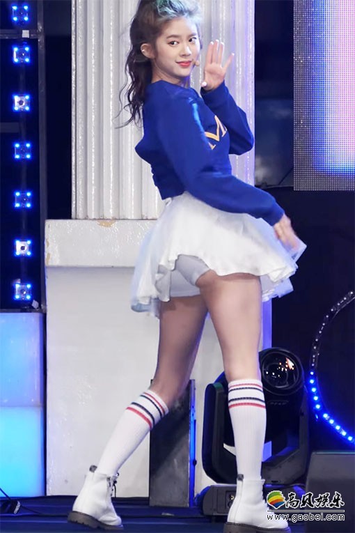 MOMOLAND 女团饭拍秀 拍摄日期：180328【5合集 1.23 GB】