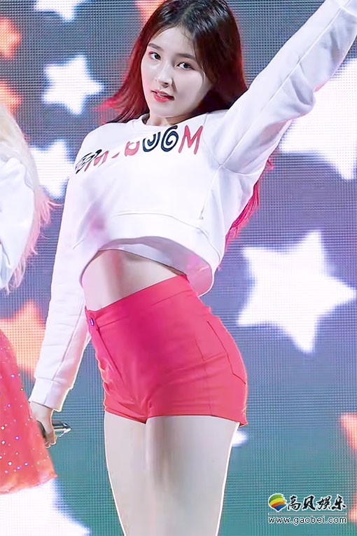MOMOLAND 女团饭拍秀 拍摄日期：180401【106合集 37.8 GB】