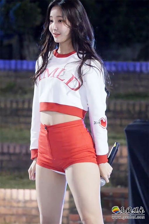MOMOLAND 女团饭拍秀 拍摄日期：180411【33合集 12.6 GB】
