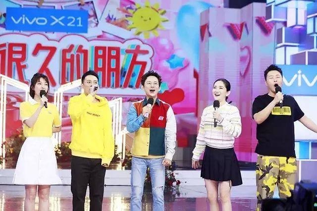 谢娜37岁生日：快乐家族为首的娱乐圈好友送上生日祝福，尽显好人缘