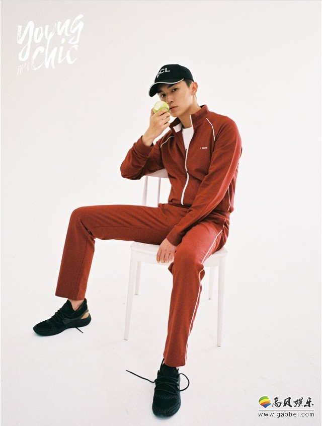 杨旭文时尚大片曝光:造型多变,酷帅有型,轻松驾驭多种风格LOOK 杨旭文时尚大片曝光:造型多变,酷帅有型,轻松驾驭多种风格LOOK