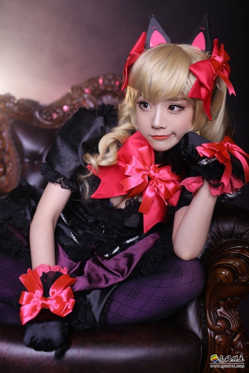 可爱韩国COSplay小姐姐Aza Miyuko：COS的D.Va简直可爱到犯规