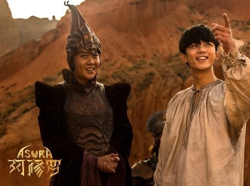 电影《阿修罗》曝光了一组尸婆罗的剧照：尸婆罗将会成为叛军的头号对手