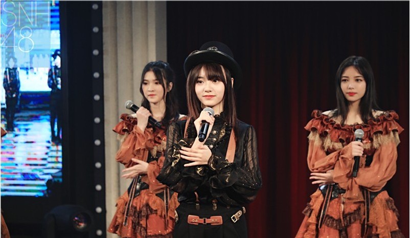 SNH48 TEAM HII全新原创公演《头号新闻》SNH48星梦剧院奇幻首秀