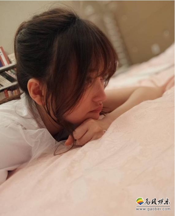 金莎不仅曝光微信头像：更是耿直的告诉大家自己三位数体重！耿直Girl