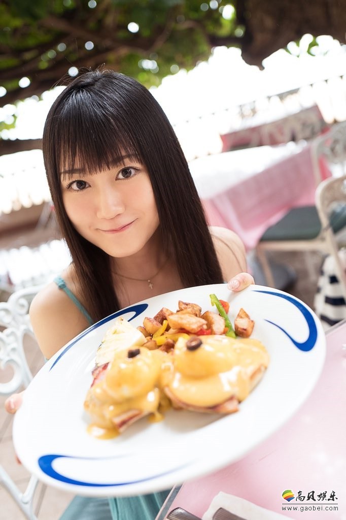 小仓唯纪念大学毕业推出写真集《ユイペース》将于2018年5月25日发售 小仓唯纪念大学毕业推出写真集《ユイペース》将于2018年5月25日发售