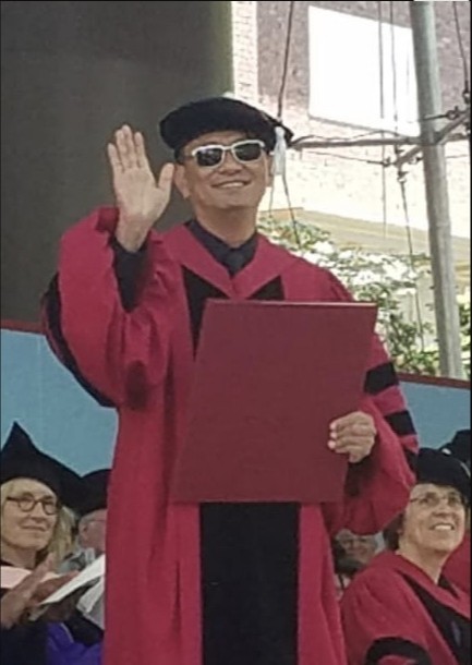 哈佛大学授予王家卫文学荣誉博士学位：史上首位获此项荣誉亚洲导演