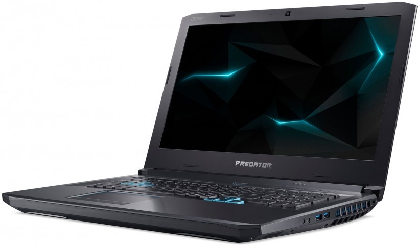 宏碁Predator Helios 500：17.3寸机型，全金属机身，外观风格硬朗凌厉