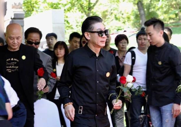 六小龄童分享出席杨洁导演追思会照片：感慨是最全的一次“西游人”聚会