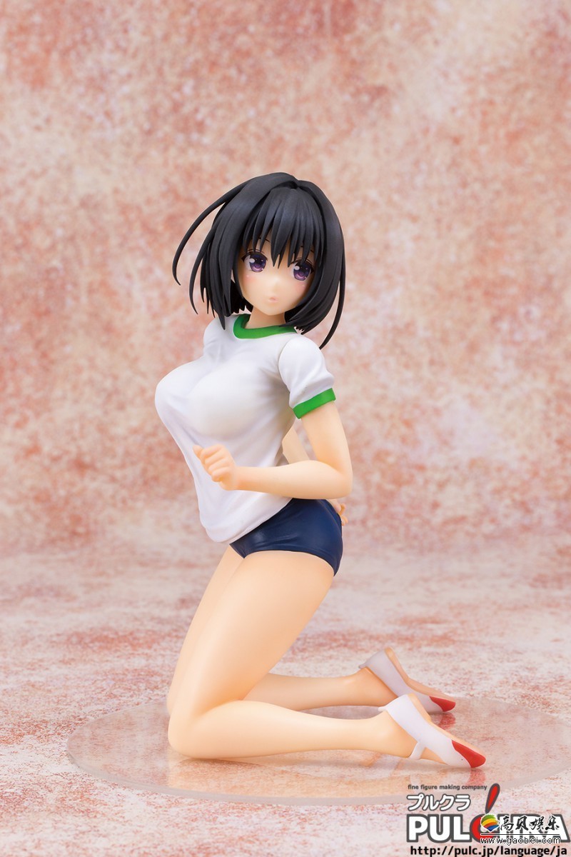 《出包王女》美少女偶像雾崎恭子手办：身穿体操服展现清纯性感的魅力