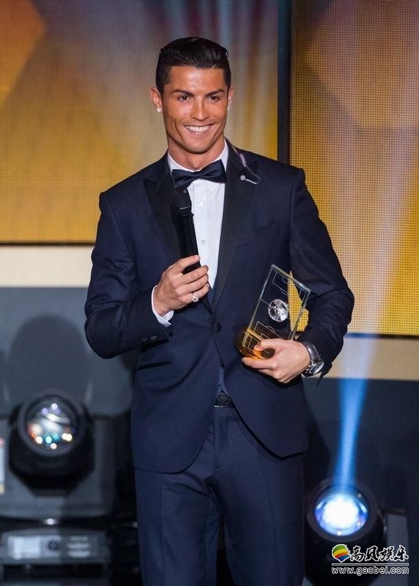 《FIFA 19》封面人物依旧还是“皇马球星”：克里斯蒂亚诺·罗纳尔多担任