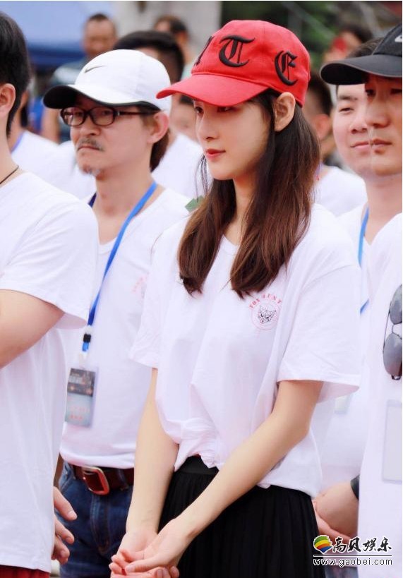 反恐电影《狐踪谍影》云南正式开机：赵圆瑗首次“触电”反恐军事题材