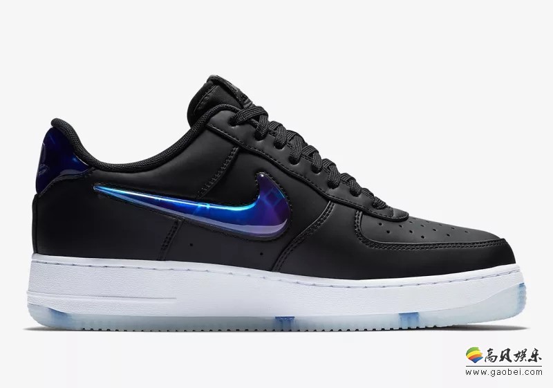 耐克官方推出新款PlayStation主题运动鞋“Air Force 1s”：经典星空蓝