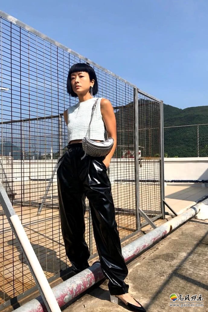 陈奕迅太太徐濠萦晒出新照片：照片中的她更换了发型变身“樱桃小丸子”