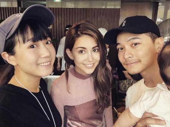昆凌社交媒体晒出和周杰伦为女儿海瑟薇、儿子罗密欧主办生日派对照片