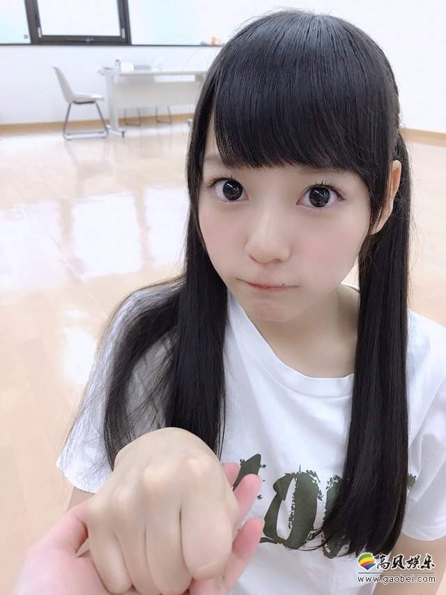 14岁美少女齐藤渚(齐藤なぎさ)再现日本“千年一遇美少女”的视觉冲击