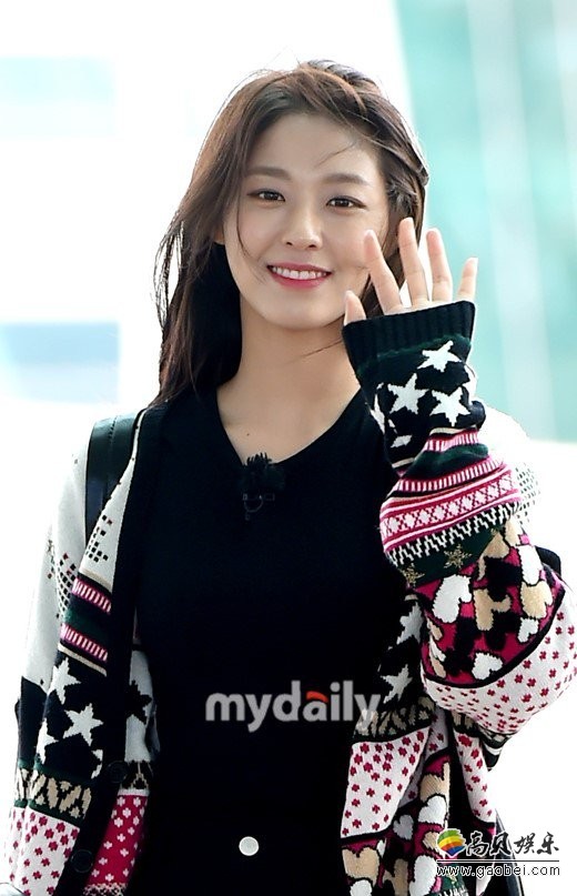 雪炫的合成裸照并大范围流传 zico造成极大的负面影响