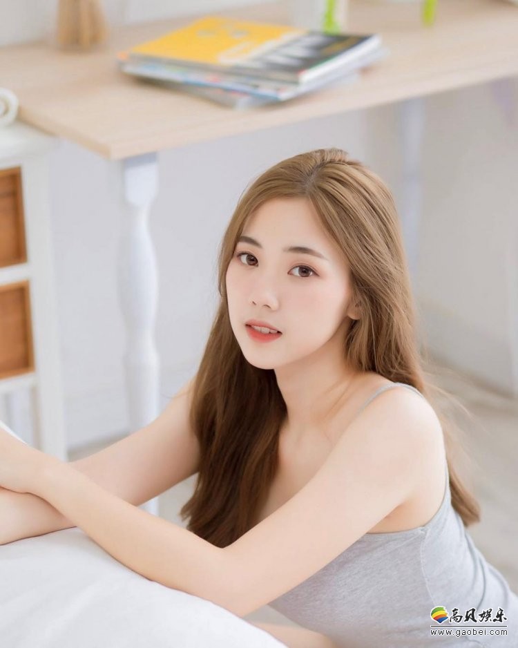 泰国网红妹kkaimuk自带透明系清新气质整个人看起来仙气十足