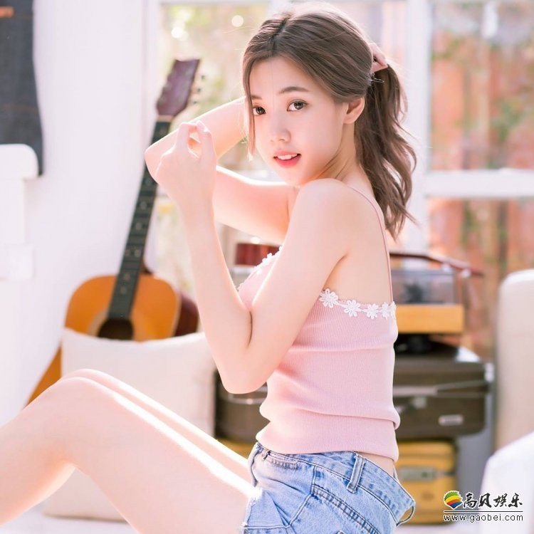 泰国网红妹kkaimuk自带透明系清新气质整个人看起来仙气十足