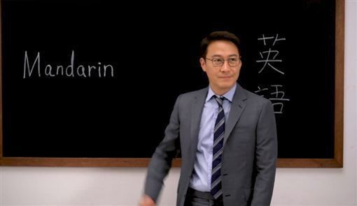黎明在社交网站上传广告影片：分享自己复工后的第一部作品！帅气依旧