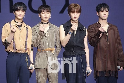 人气组合NU'EST W举行了新专辑的发售纪念SHOW CASE