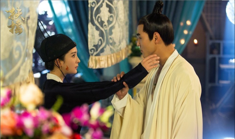 电视剧《扶摇》正在热播：奴斗场以一敌百身受重伤，危机四伏令人担忧